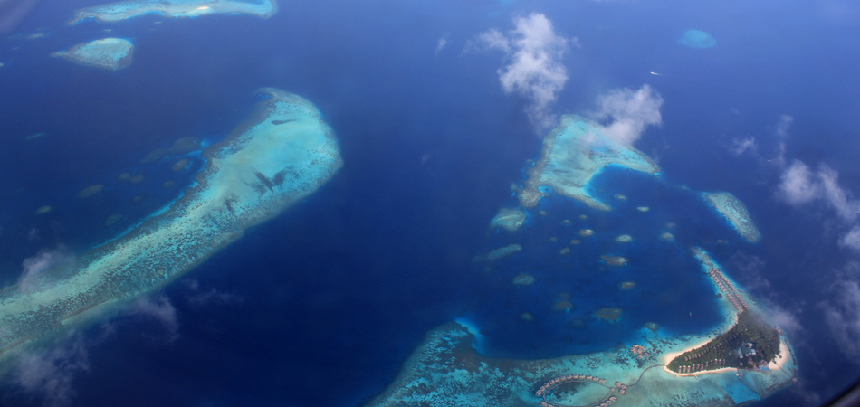 Staytravelling Maldives Flight Baa Atoll